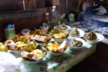 Vegetarian meals in bowls prepared in colombia