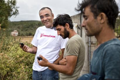 Mercy corps mobile unit helps refugees in greece