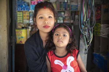 mother and daughter in nepal