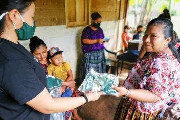 The pandemic cut off income for many in Guatemala’s rural villages. In response, we provided hungry families with food and the information, masks and hygiene supplies needed to stay healthy and keep their farms running.